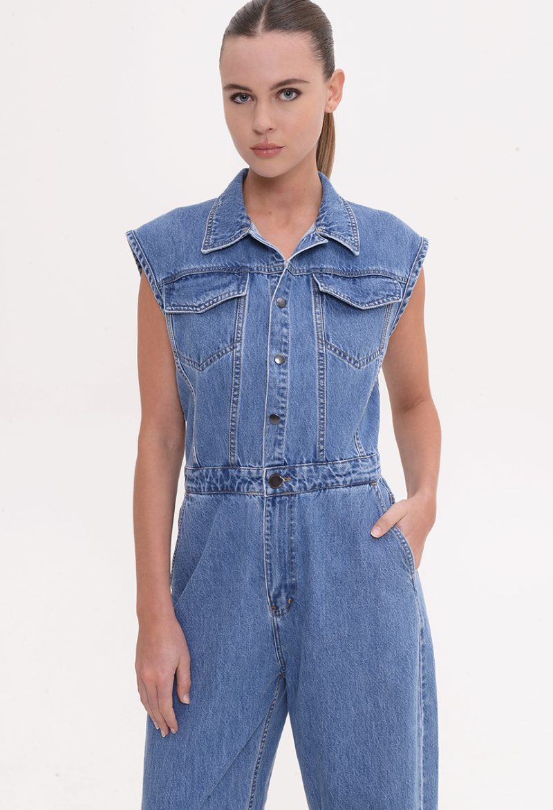 599EB194-E604-47A6-BF07-4483B2751CD6