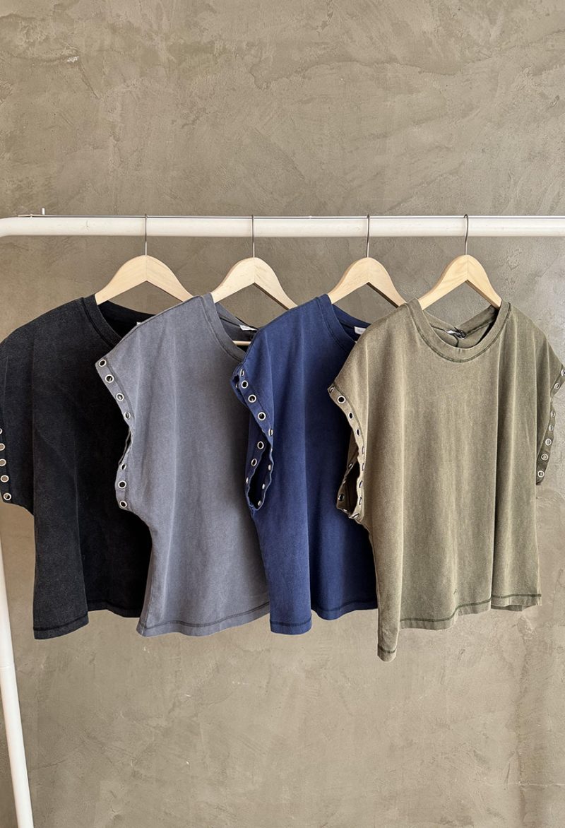 ΜΠΛΟΥΖΑ ΤΡΟΥΚΣ