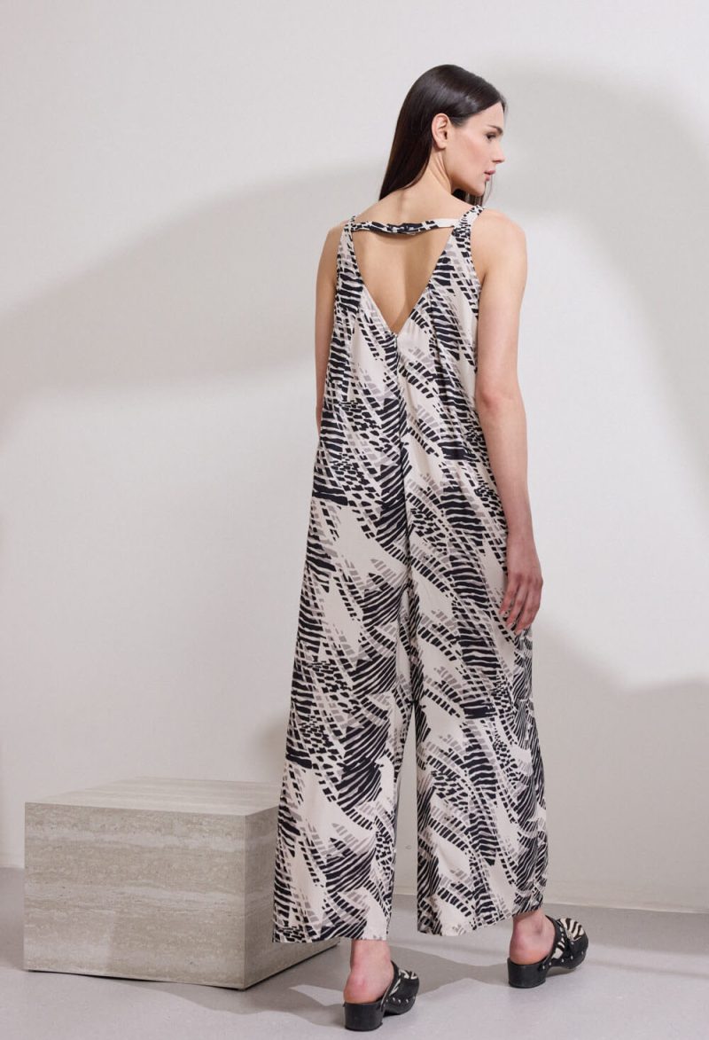 SS0626001-BLACK-4-1000×1500